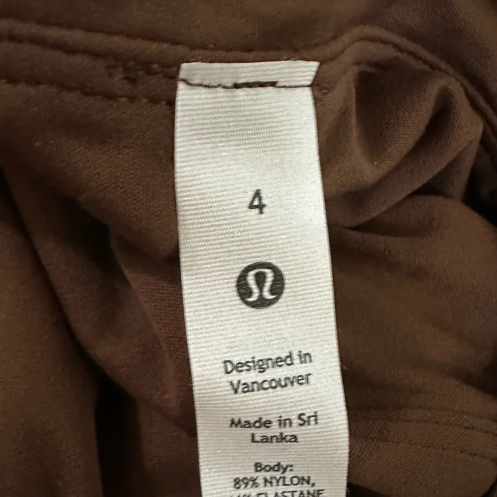 Lululemon High-Neck Tight-Fit Shelf Bodysuit - Picture 8 of 8